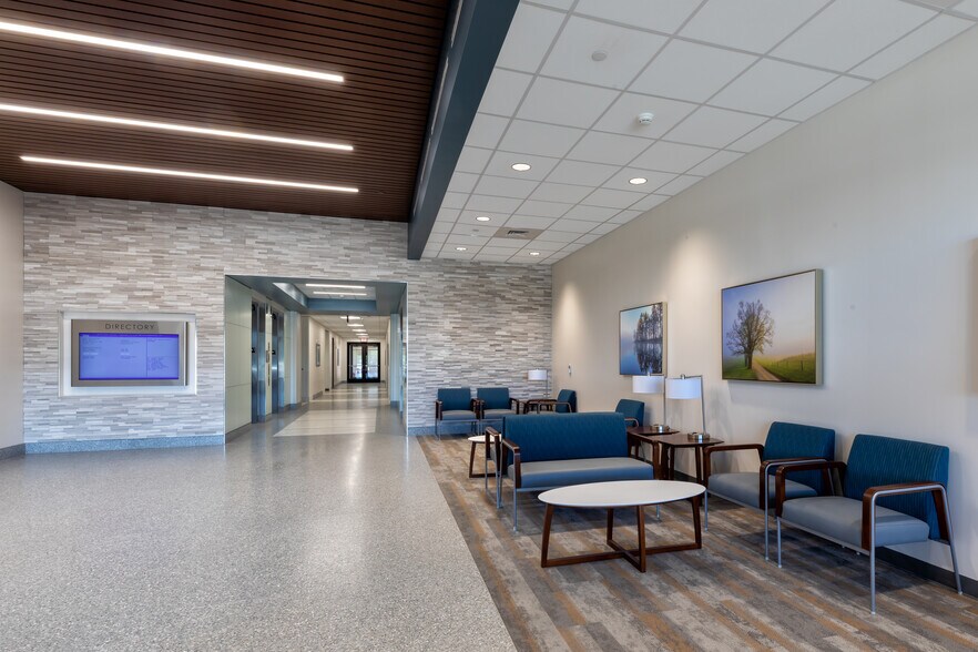 More Photos Of 7500 Fannin St, Houston Medical For Lease