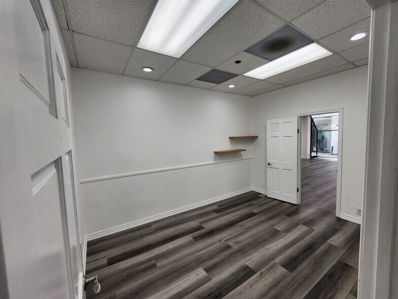 More Photos Of 901 N Pacific Coast Hwy, Redondo Beach Medical For Lease