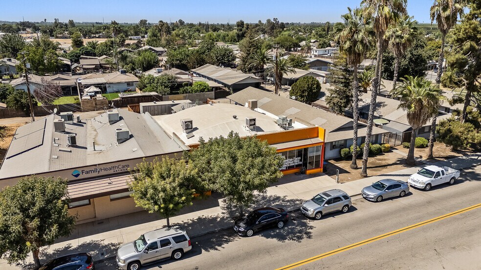 More Photos Of 33027 Road 159, Ivanhoe General Retail For Sale