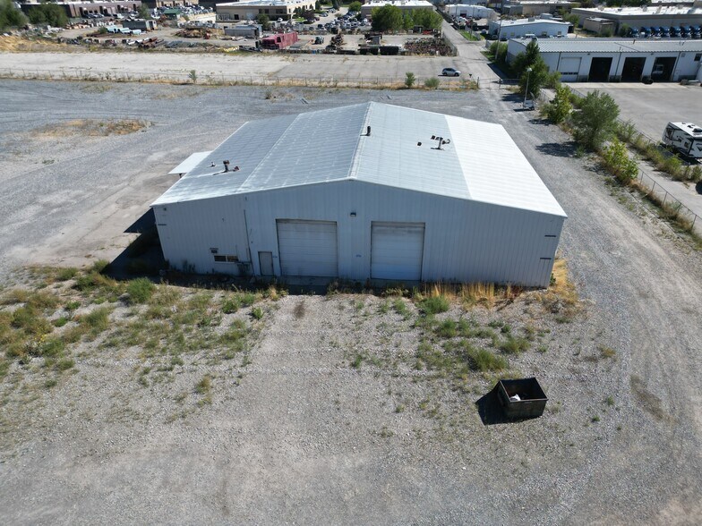 More Photos Of 650 W 4100 S, Salt Lake City Contractor Storage Yard For Lease