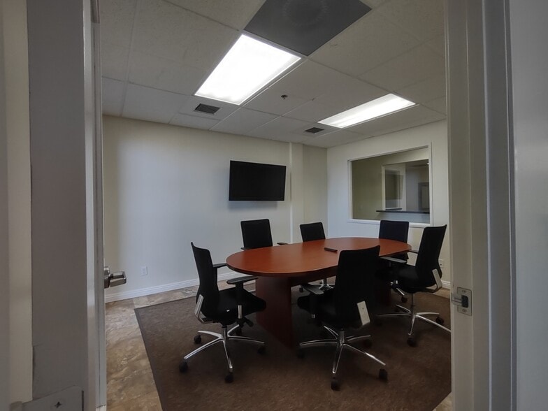 More Photos Of 12021 Jacaranda Ave, Hesperia Medical For Lease