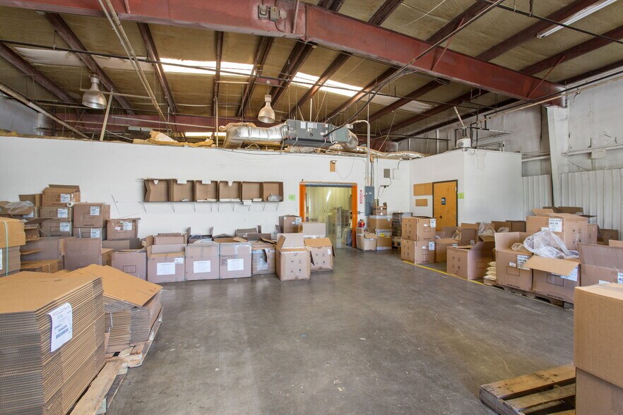 More Photos Of 1401 Hopeman Pkwy, Waynesboro Industrial For Lease