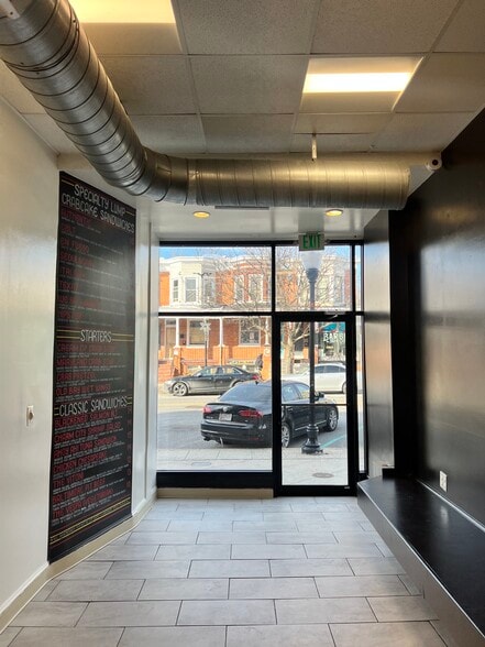 More Photos Of 839 W 36th St, Baltimore Restaurant For Lease
