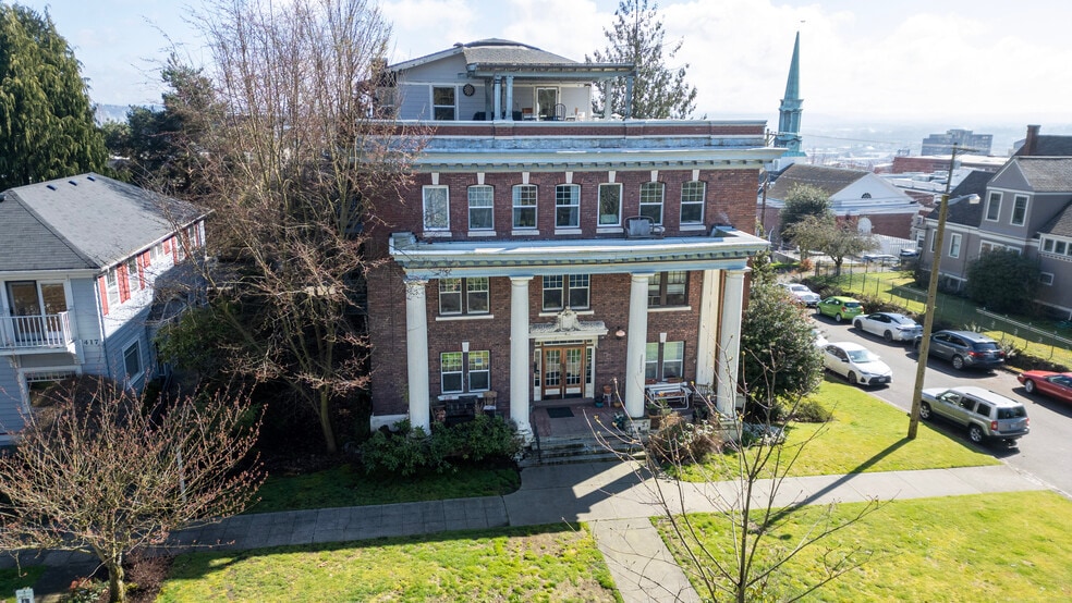 More Photos Of , Tacoma Multifamily For Sale