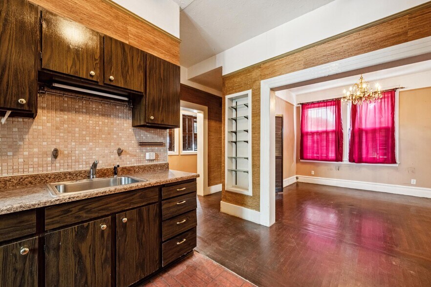 More Photos Of 19 Danvers St, San Francisco Apartments For Sale