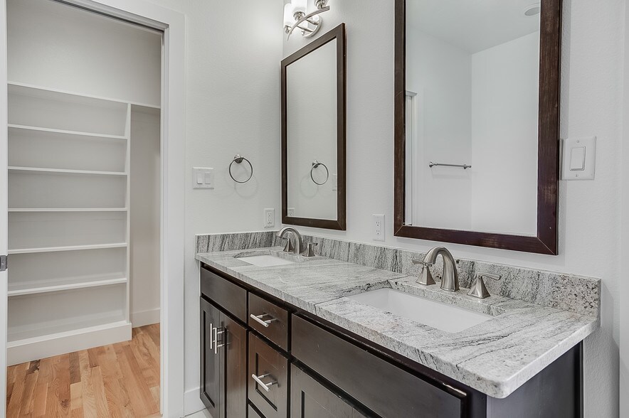 More Photos Of 4950 Cedar Springs Rd, Dallas Apartments For Sale