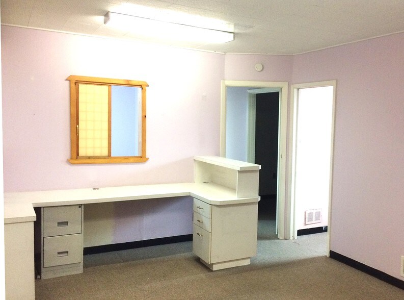 More Photos Of 3021 Telegraph Ave, Berkeley Office For Sale