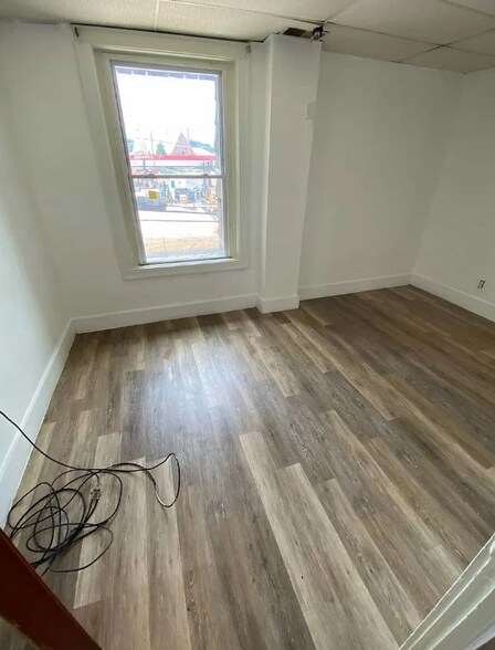 More Photos Of 14 E Pike St, Houston Apartments For Sale