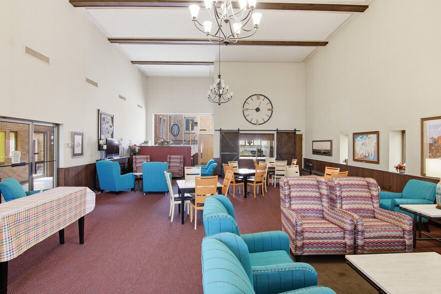 More Photos Of 1115 Greenbrier St, Saint Paul Religious Facility For Sale