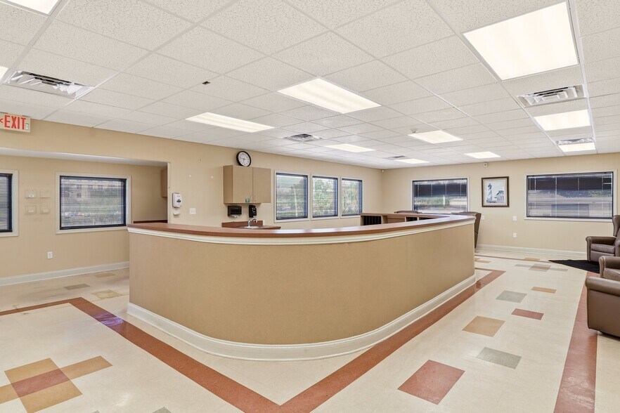 More Photos Of 9 San Bartola Dr, Saint Augustine Medical For Sale