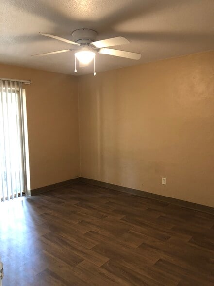 More Photos Of 2630-2670 W Pensacola St, Tallahassee Apartments For Sale
