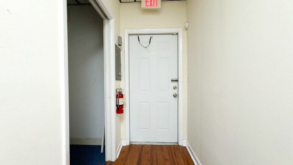 More Photos Of 3612 5th Ave N, Saint Petersburg Office Residential For Lease