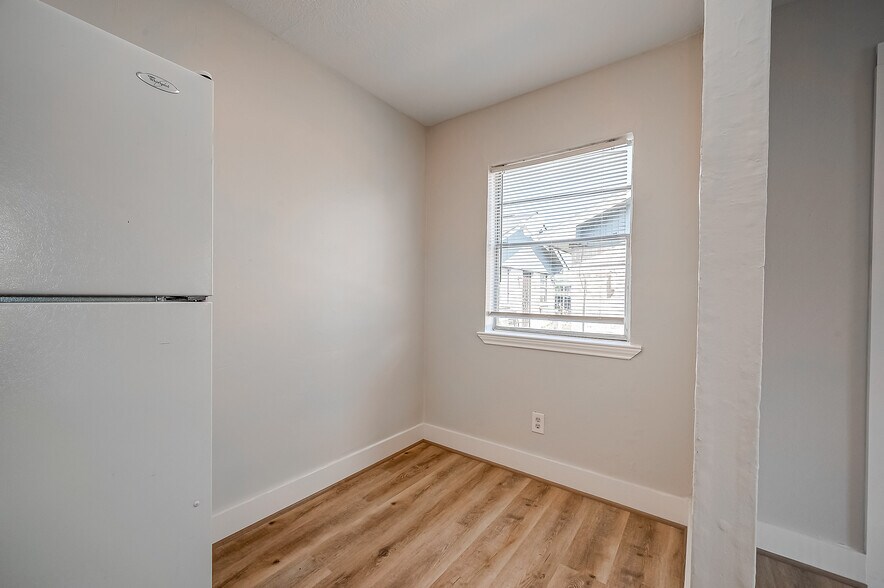 More Photos Of 8814 Manus St, Houston Apartments For Sale