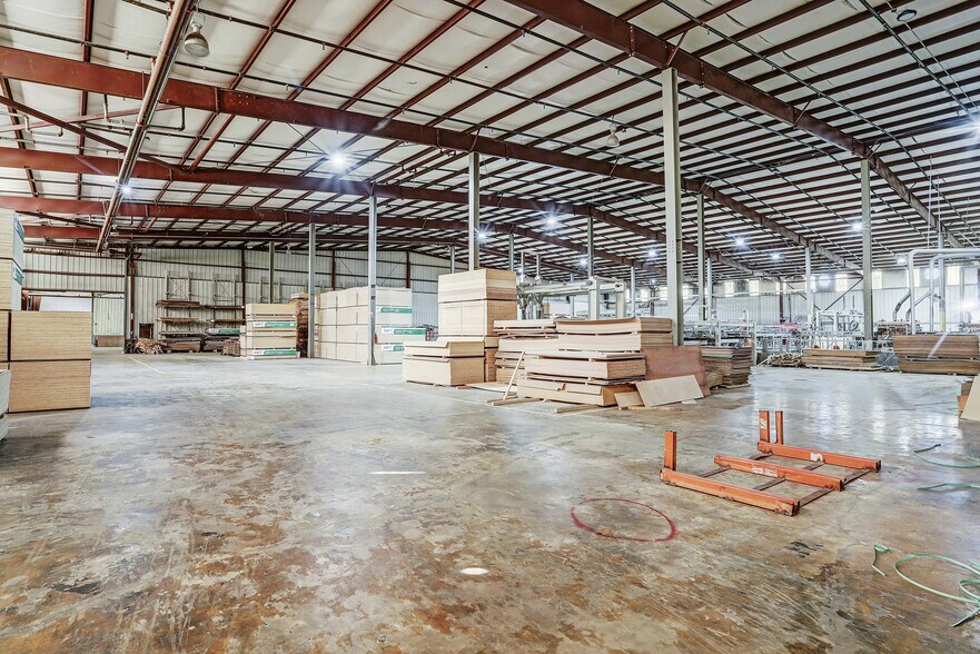 More Photos Of 3702 Knapp Rd, Pearland Warehouse For Sale