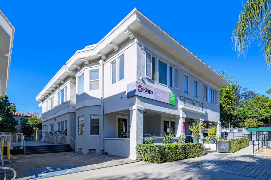 More Photos Of 1551-1555 Cassil Pl, Los Angeles Office For Lease