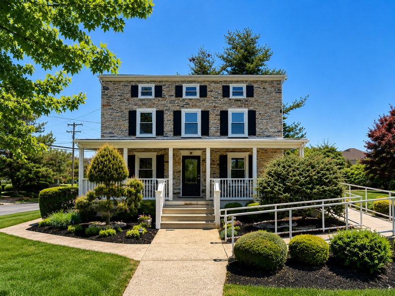 More Photos Of 1260 Bustleton Pike, Feasterville Trevose Office For Lease