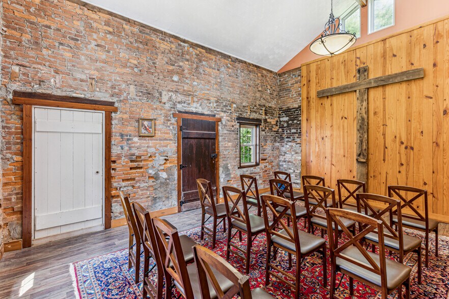 More Photos Of 1311 US Route 50, Milford Hospitality For Sale