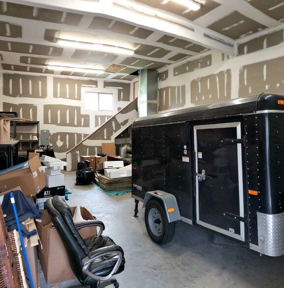 More Photos Of 32618 Tamina Rd, Magnolia Office Residential For Sale