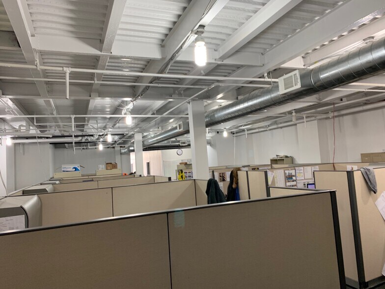 More Photos Of 1086 Myrtle Ave, Brooklyn Warehouse For Sale
