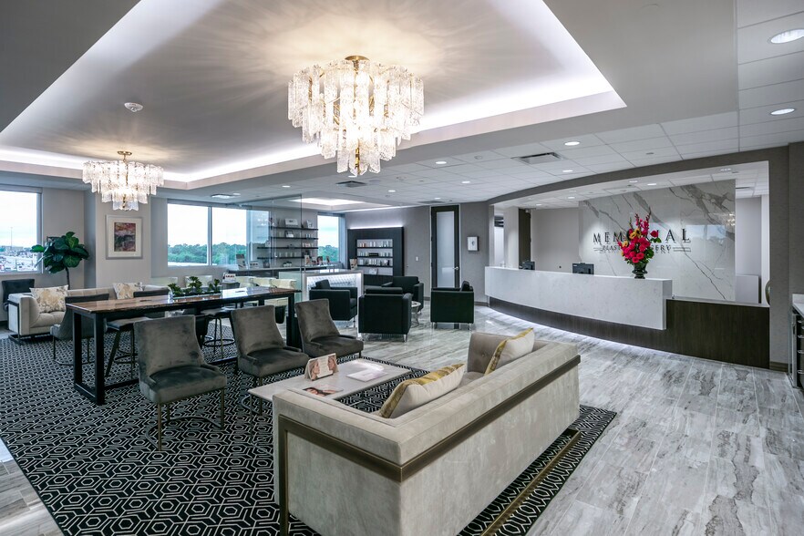 More Photos Of 8731 Katy Fwy, Houston Medical For Lease