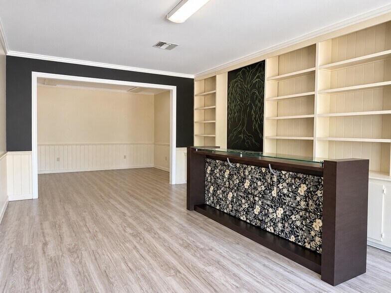 More Photos Of 121 Saint Joseph Ave, Brewton Office For Sale