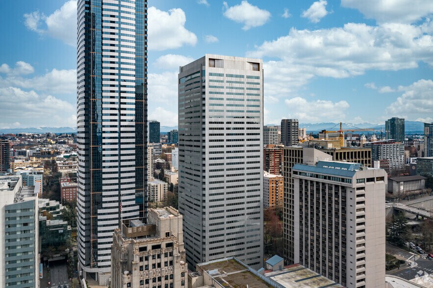 More Photos Of 600 University St, Seattle Office For Lease