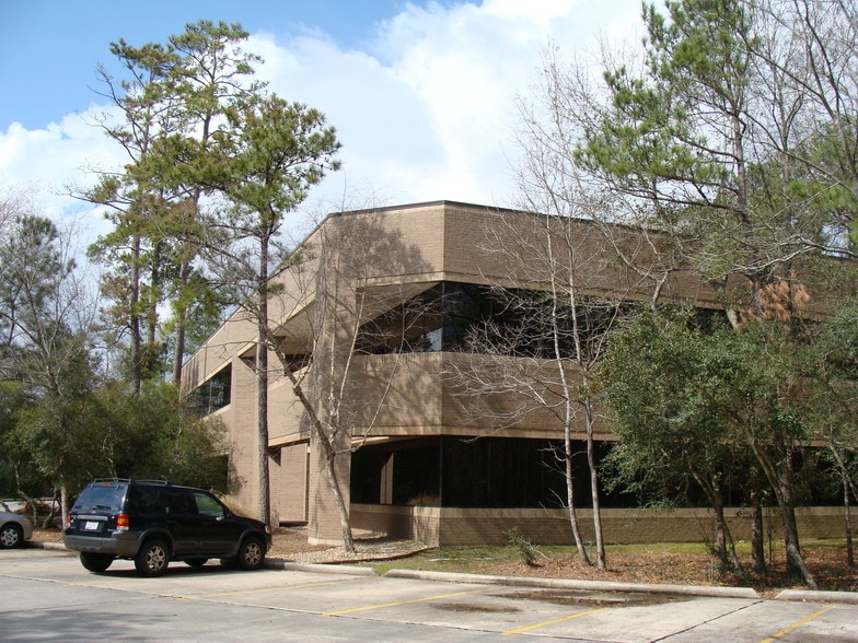 Primary Photo Of 10655 Six Pines Dr, The Woodlands Medical For Lease