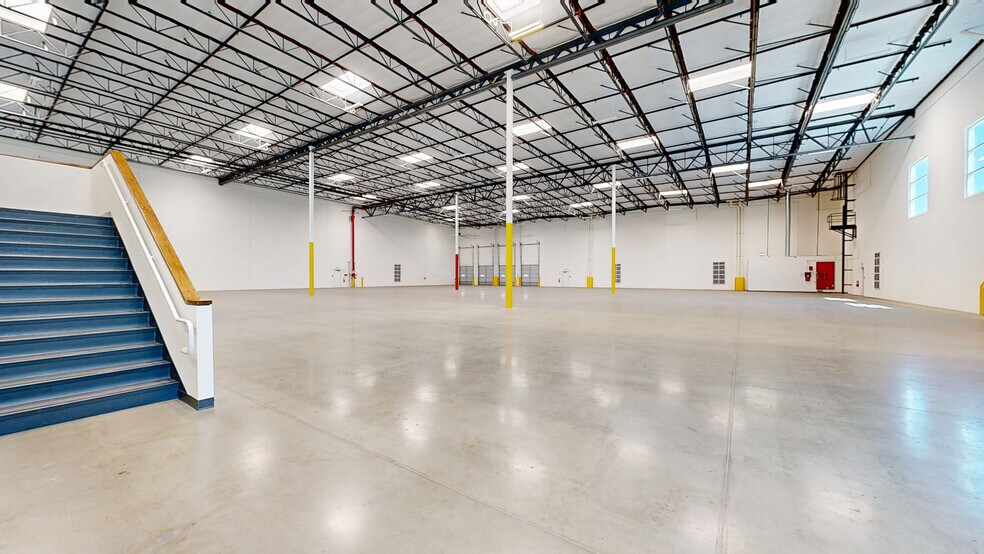 More Photos Of 9920 Pioneer Blvd, Santa Fe Springs Unknown For Lease