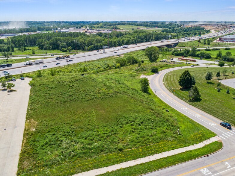 More Photos Of 2830 Commerce Dr, Coralville Land For Sale