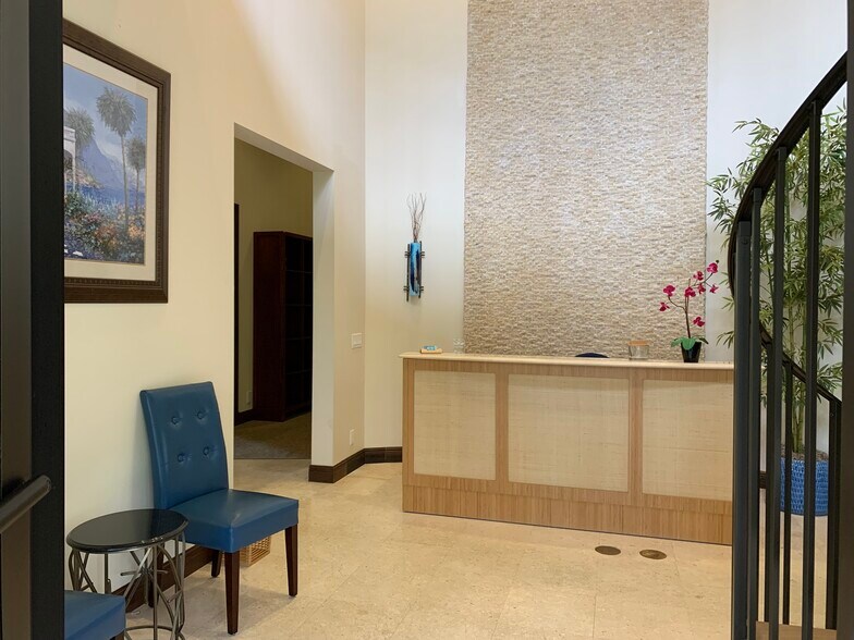 More Photos Of 1025 W Indiantown Rd, Jupiter Office For Lease