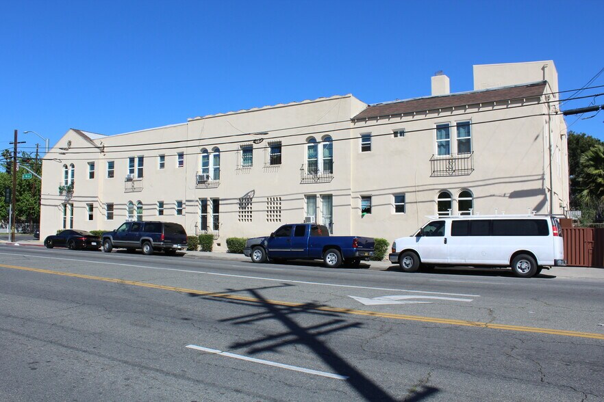 Primary Photo Of 901 N Arrowhead Ave, San Bernardino Apartments For Sale