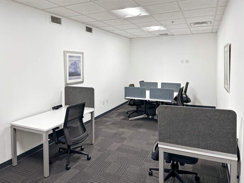 More Photos Of 1020 E Lincolnway, La Porte Coworking Space
