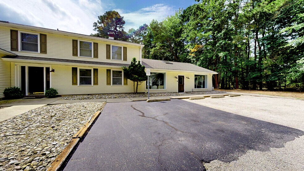 More Photos Of 172 Tuckerton Rd, Medford Office For Sale