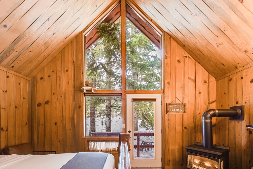 More Photos Of 2291 Highway 141, Trout Lake Hotel For Sale