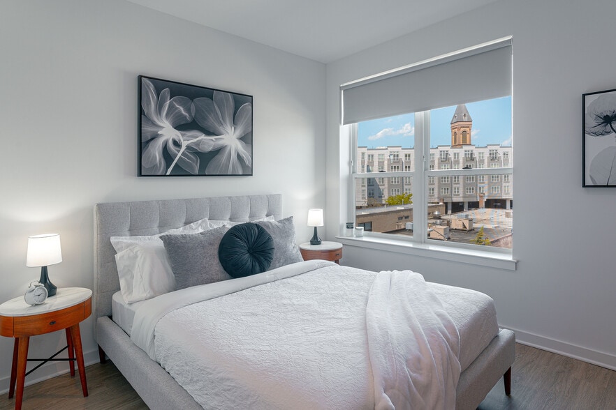 More Photos Of 620 Bloomfield Ave, Bloomfield Apartments For Lease