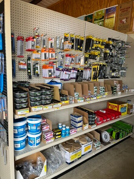 More Photos Of 17650 Texas 19, Montalba Auto Repair For Sale