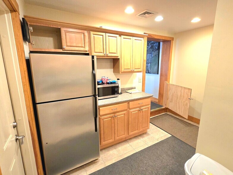 More Photos Of 60 Central Ave, Bloomfield Industrial For Sale