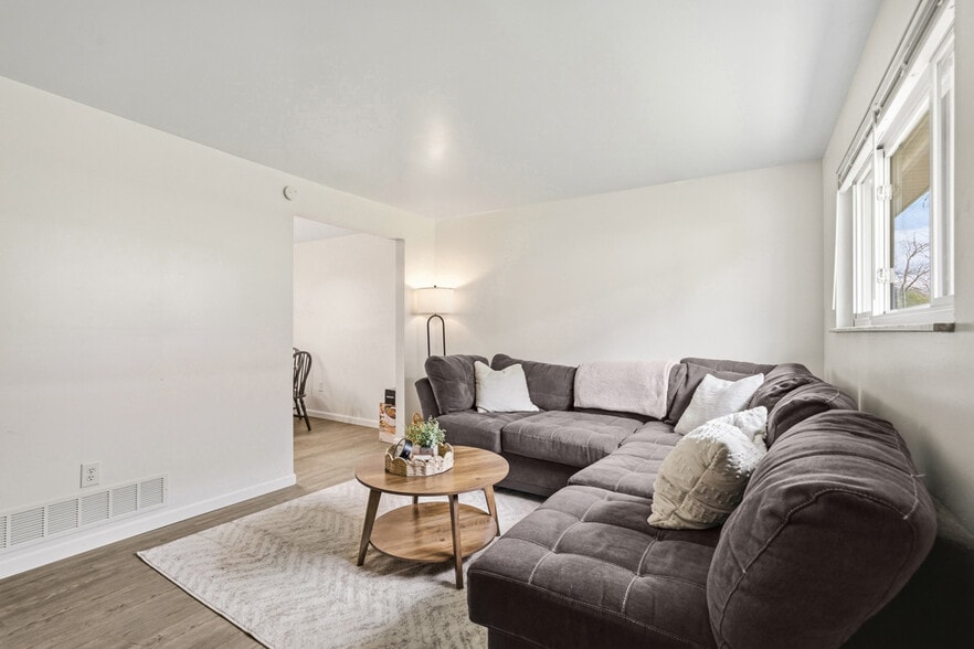 More Photos Of 3801 Hilpert St, Pittsburgh Apartments For Sale