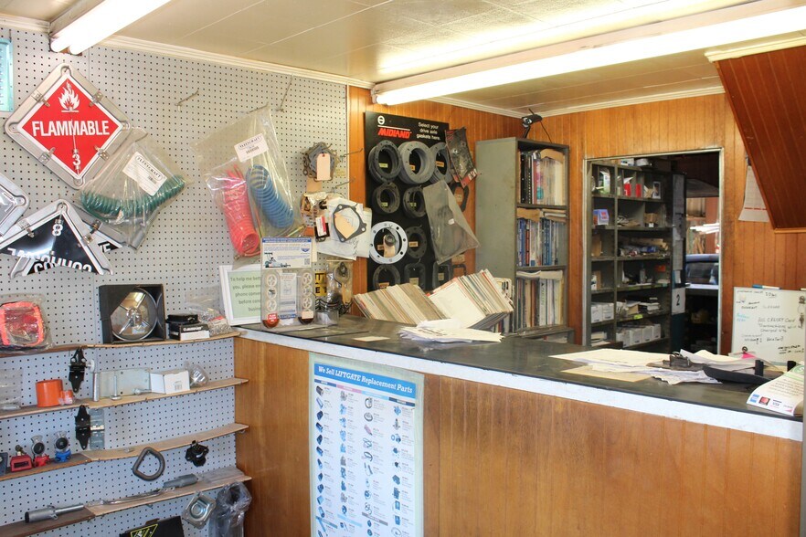 More Photos Of 457 Us-49 S, Jackson Warehouse For Sale