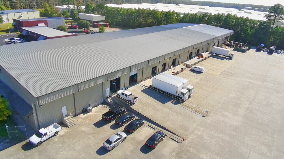 More Photos Of 126 Westside Blvd, Pooler Warehouse For Sale