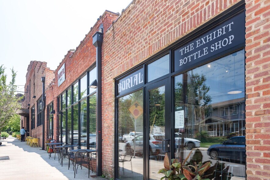 More Photos Of 500 E Davie St, Raleigh Restaurant For Sale