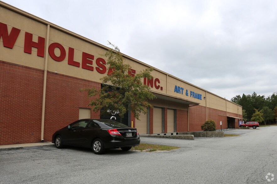 More Photos Of 1303 SE Veterans Memorial Hwy, Mableton Flex For Lease