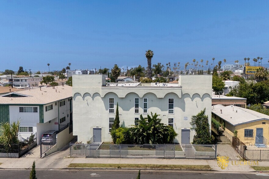 More Photos Of 1683 S Longwood Ave, Los Angeles Apartments For Sale