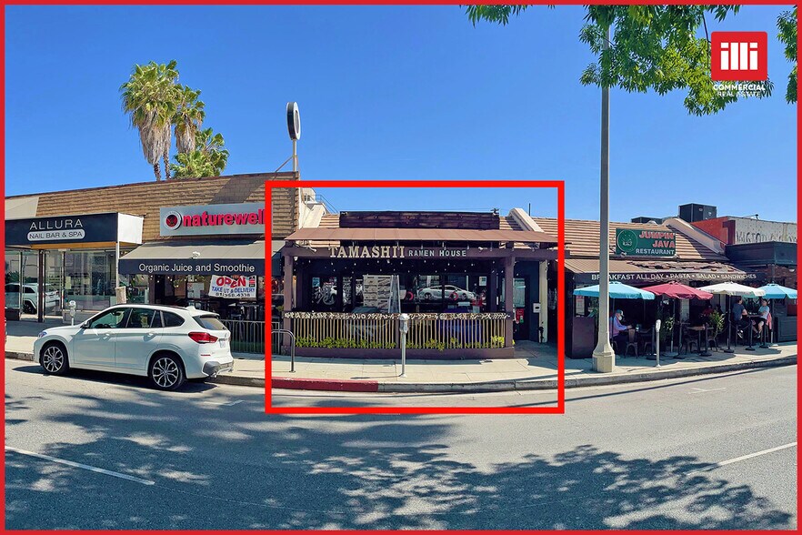 Primary Photo Of 11919-11923 Ventura Blvd, Studio City Restaurant For Lease