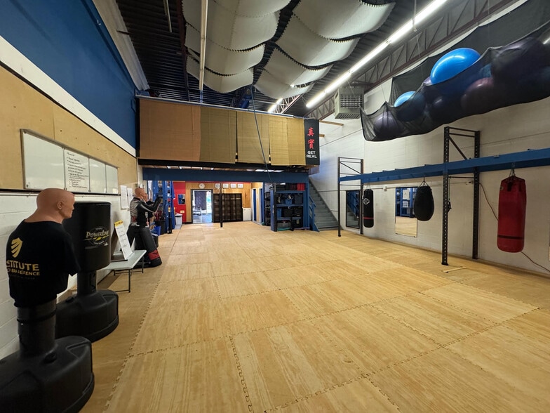 More Photos Of 12726-12832 141st St NW, Edmonton Flex For Sale