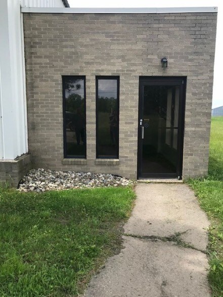 More Photos Of 131 Ash Dr, Kimball Township Warehouse For Lease