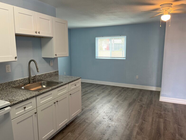 More Photos Of 1109 NW 6th Ave, Pompano Beach Apartments For Sale