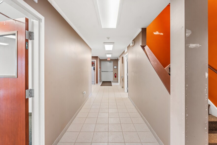 More Photos Of 4647 Reservoir Rd, Geneseo Flex For Sale