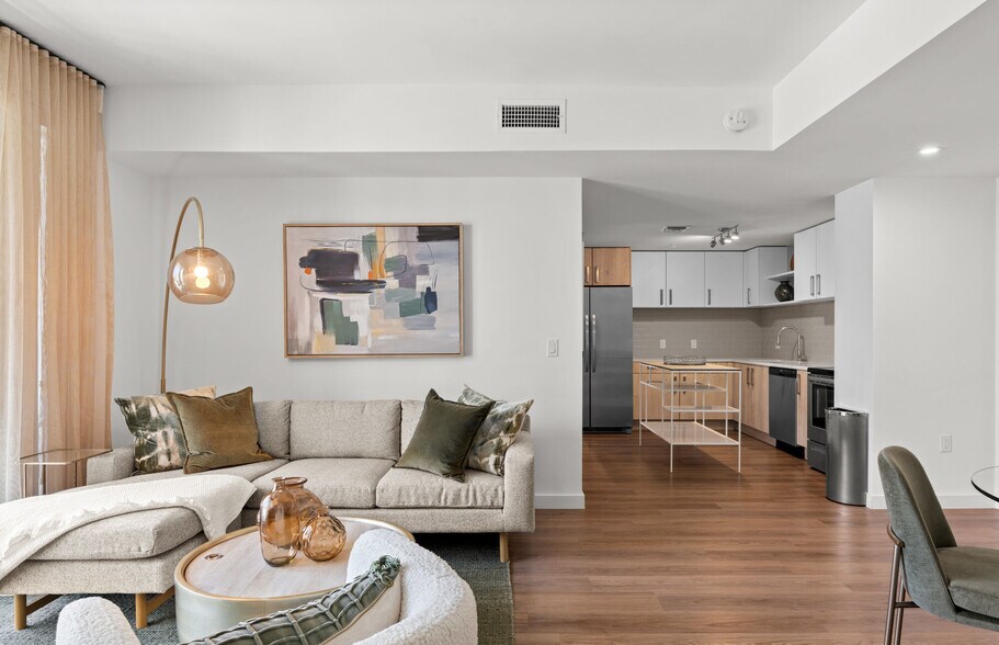 More Photos Of 200 NE 1st Ave, Pompano Beach Apartments For Lease