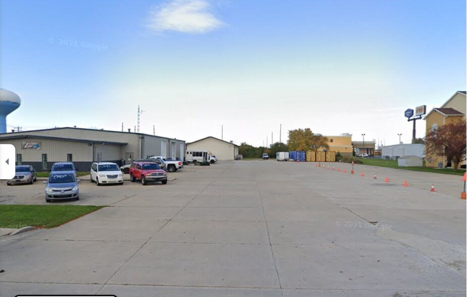 More Photos Of 200 W Stevenson Rd, Ottawa Manufacturing For Lease